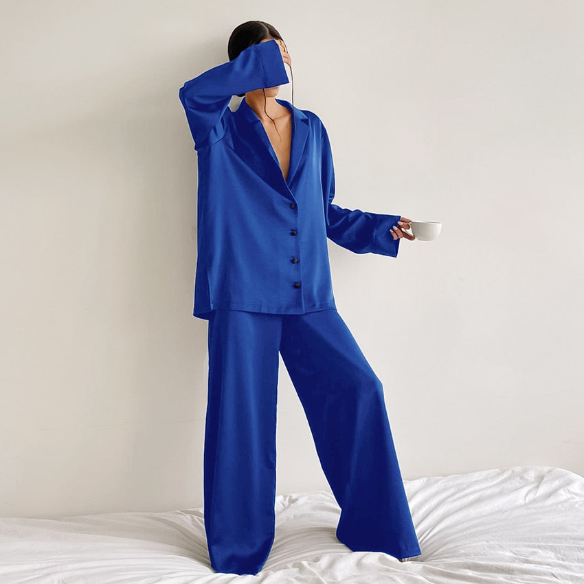 Bella Nuit Oversized Satin Pyjama Set – Soft & Luxurious Nightwear